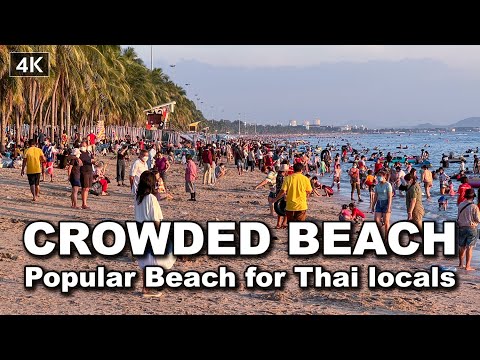 【?? 4K】Bangsaen Popular Beach for Thai locals, Crowded beach, walking tour, Jan 2022